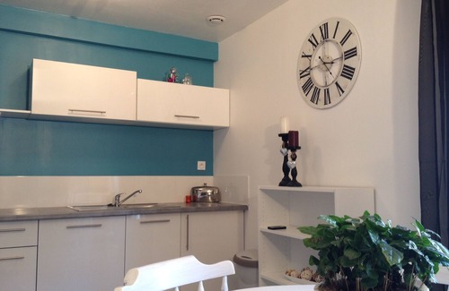 La Rochelle Apartment | Nice quiet apartment for 6 people 5 min from the beach