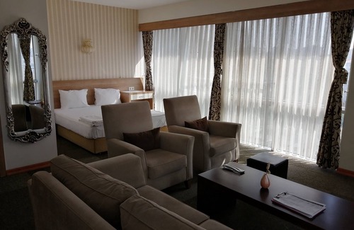 Kucukbakkalkoy Hotel | Nice Royal Otel