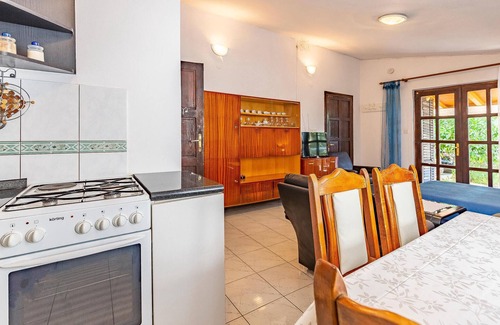Kavran Apartment | Nice studio in Krnica with WiFi