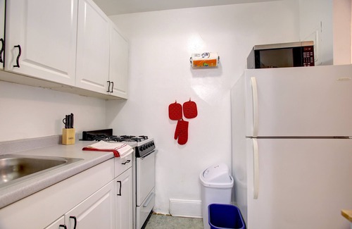 Upper West Side Apartment | Nicely appointed BIG one bedroom off Central Park