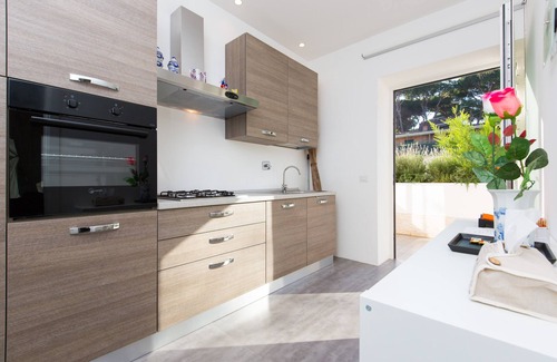 EUR Apartment | Niclas Luxury Apartments - Superior Apartment