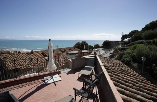 Castiglione della Pescaia Apartment | Nido delle Campane - Romantic apartment with 2 terraces with panoramic-sea views