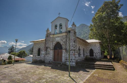 Tumbaco Hotel | Niebli Historical Farm and Lodge at Pululahua Volcano