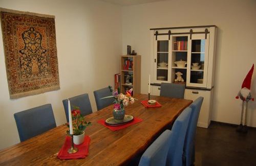 Niederburg House | Niederburger Herberge