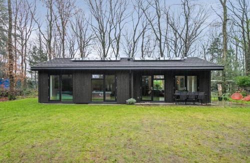 Zorgvlied Villa | Nieuwe luxe villa in het bos
