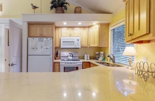 Night Heron Apartment | Night Heron 35