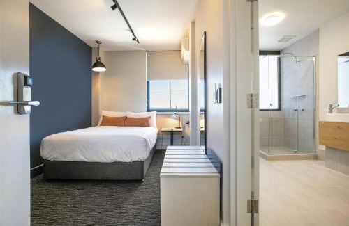 Annerley Hotel | Nightcap at Chardons Corner Hotel
