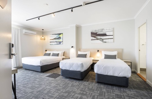 Woodville North Hotel | Nightcap at Finsbury Hotel