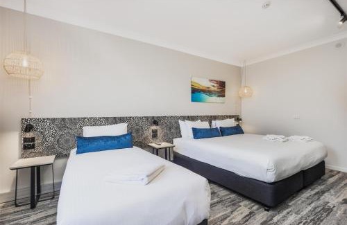 Mermaid Waters Hotel | Nightelier Mermaid Waters