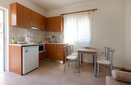 Sivota House | Nikki's Family Apartments
