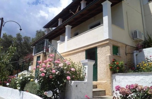 Gimari Apartment | Nikolas studios, Sea View, Agni Bay Fiori
