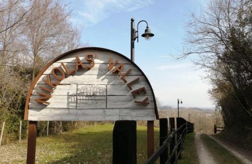 Cornuda Bed & Breakfast | Nikolas' Valley