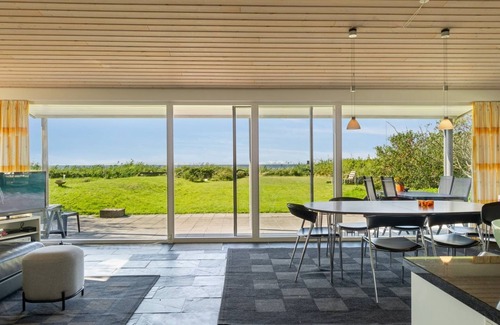Skodshoved House | "Nilson" - 50m from the sea by Interhome