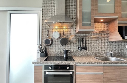 Nimman Condo | Nimman One Bed with FREE Motorbike - Pool - Gym