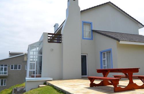 Eersterivierstrand House | Nine-ohh Skuitbaai
