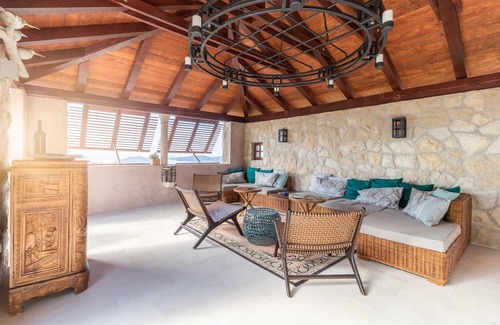 Brsecine Bed & Breakfast | NINON - Design B&B - Adults Only