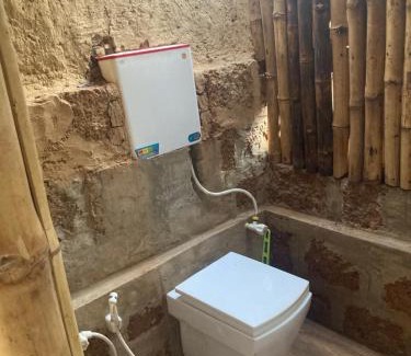 Arambol House | Nirvana Cowen