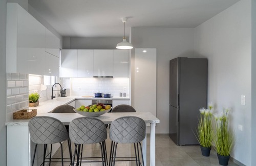 Analipsi Apartment | Nisimos Modern Apartment