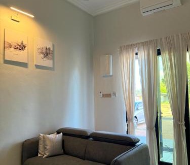 Kampung Penarik House | NitaDinn Guest House
