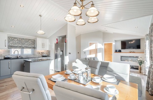 Dumfries Ski Chalet | Nith Valley Lodge Pet