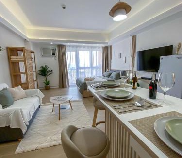 Pinagsama Apartment | nJoy! BOHO Luxury at Venice Grand Canal - perfect for business & couples