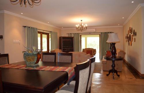 Manzini District Resort | Nkonyeni Lodge & Golf Estate