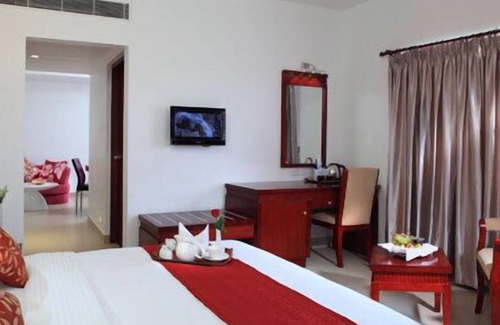 Thrippunithura Hotel | NM Royale County