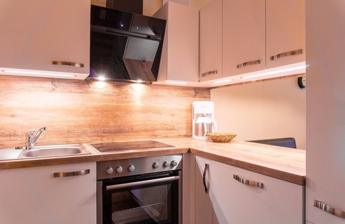 Graen Apartment | No. 1 cabbage blossom - HAUS fern