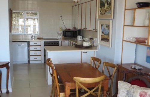 Simon's Town Apartment | No. 1 Living Waters
