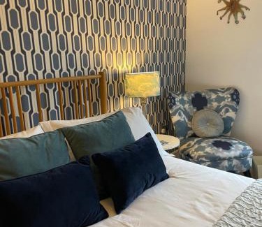 Lyme Regis Bed & Breakfast | No 12