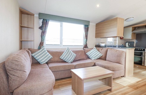 White Cross Cottage | NO.15 MAPLE FOREST, family friendly in White Cross Near Newquay