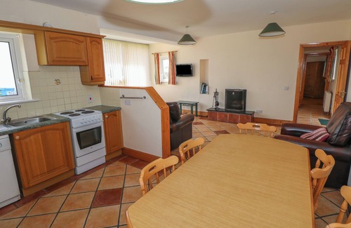 Keel Cottage | NO.3 BEACH COTTAGES, pet friendly in Keel, County Mayo
