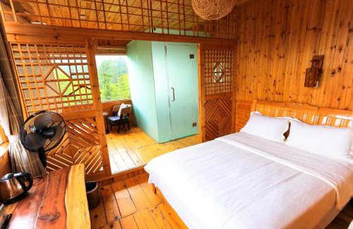 Wulingyuan Resort | No.5 Valley Lodge