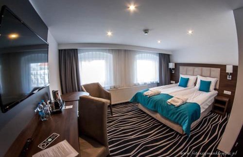Leszno Bed & Breakfast | No1 Bed&Breakfast Restauracja ŚNIADANIE I PARKING W CENIE!