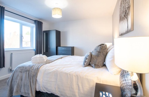Doncaster House | No203