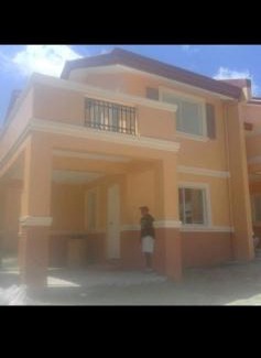 Buhangin House | Noana Crib
