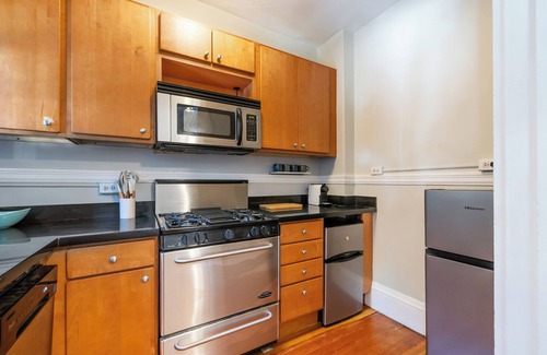 Nob Hill Apartment | Nob Hill Edwardian StudioBeauty Walk Everywhere, live in style like a local