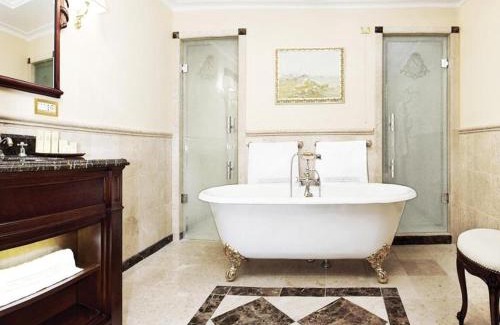 Chisinau Hotel | Nobil Luxury Boutique Hotel