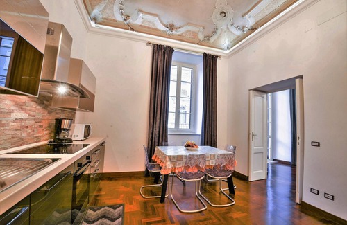 Rione XVIII Castro Pretorio Apartment | ☆ Noble Suite ☆