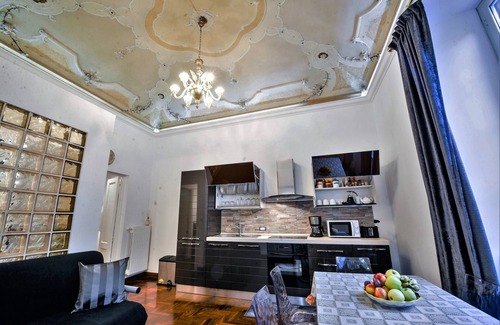 Rione XVIII Castro Pretorio Apartment | ☆ Noble Suite ☆