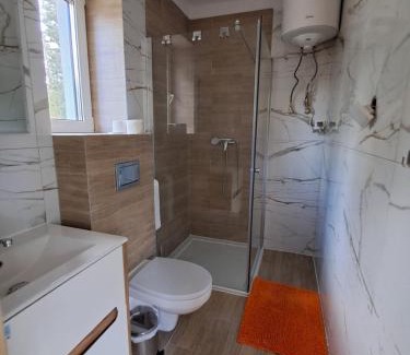 Lochowo House | Noclegi Pod Dębem, Pulandia Brzózki