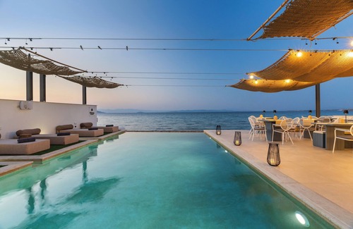 Milos Apartment | NOIMA Casa Unico