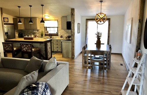 Nashoba Cabin | Nolia Cabin in the Little River Valley
