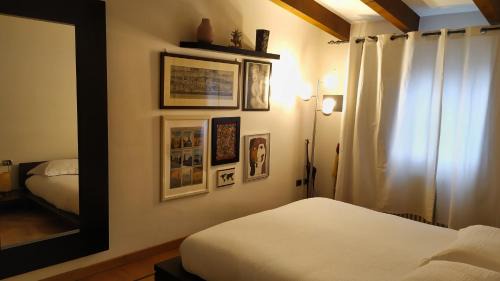 NoLo Apartment | NOLO93 Attic apt right in front of the metro station to Duomo
