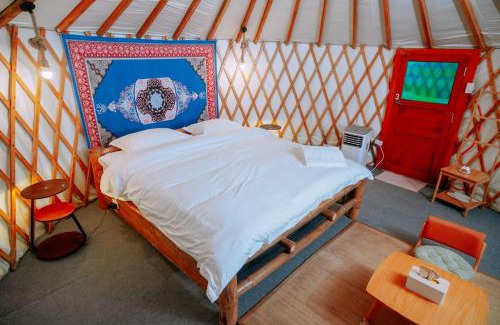 Coron Other | Nomad Yurts