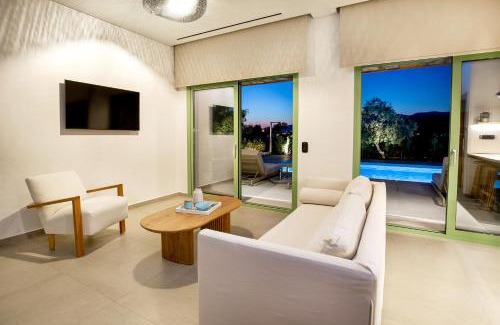 Potos Villa | NOMAS VILLAS With Private Pool