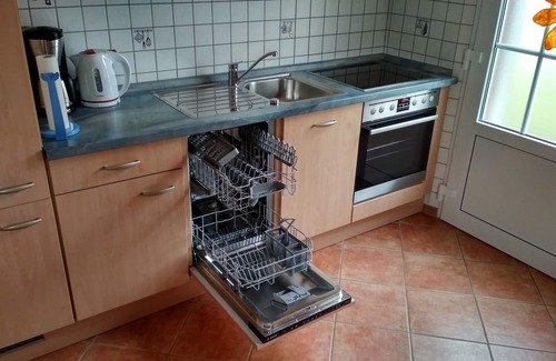 Mamburg Condo | Non smoking apartment, ideal for 2 to 4 persons, quiet place suitable for allergy sufferers,