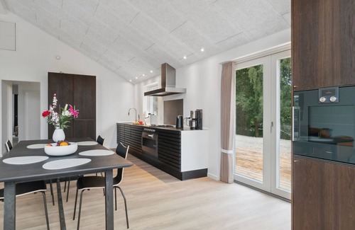 Vibæk Strand House | "Nona" - 150m from the sea by Interhome