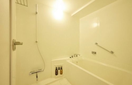 Shijo Hotel | Nonsmoking Deluxe Room corner room Room only/Kyoto Kyōto