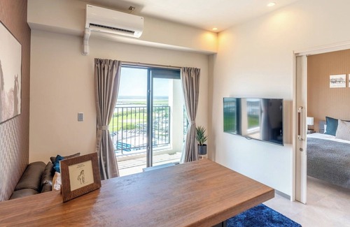 Gushi Hotel | Nonsmoking Family room Parking guaranteed1 ca/Naha Okinawa